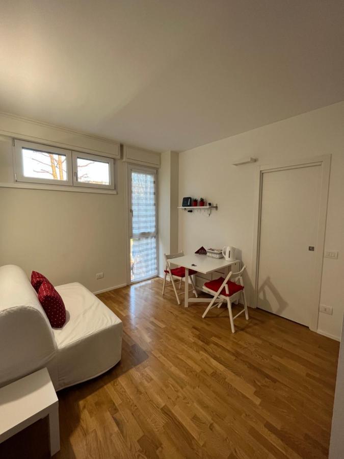 Cherry'S House Milano M1 Bande Nere - San Siro- M4 Linate Exterior foto
